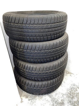 Prodám zimní pneu TOMKET SNOWROAD 3 195/65 R15 H91