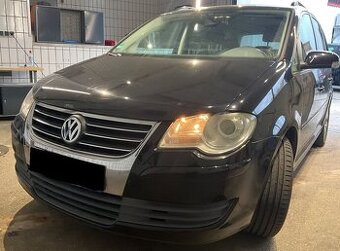 Volkswagen Touran 1.6 Mpi 75 KW 8/2008 BEZ KOROZE 1. MAJITEL