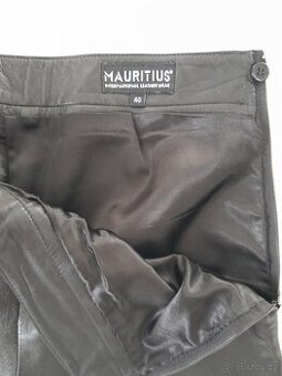 Dámské kalhoty v.40
