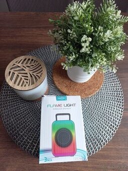 Přenosný reproduktor