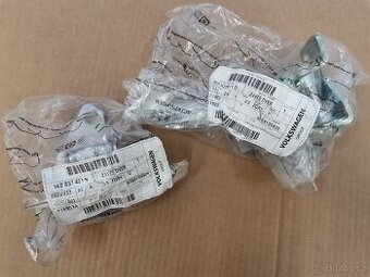 Auto náhradní díly