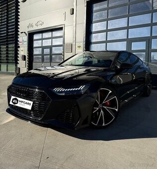 Audi RS7 4.0 V8 TFSI quattro