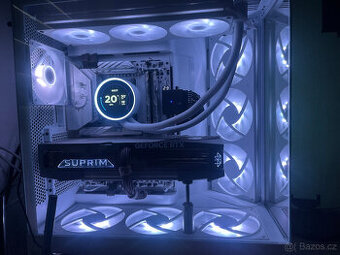 Výkonná sestava (5090/9800X3D)