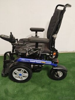 Zánovní elektrický invalidní vozík OTTO BOCK B 500