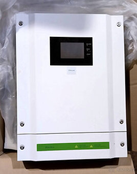 solární hybridní regulátor 5,5kW