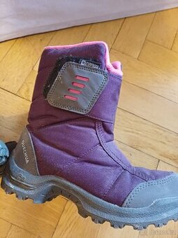 Dětské sněhule Decathlon – vel. 33 / 20,5 cm a vel. 32