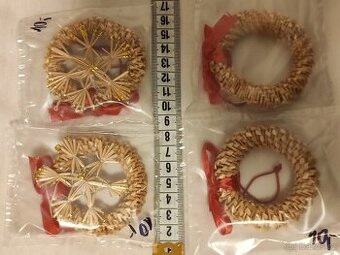 vánoční ozdoby slaměné balíček 2 ks 10,- Kč