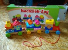 Dřevěný skládací vláček eko vhodný i pro malé děti