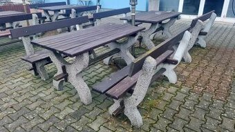 Zahradní set stůl, 2 lavice - beton, dřevo - použité