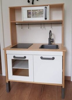 Dětská dřevěná kuchyňka ikea
