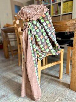 Šátek na nošení dítěte s kruhy Babymoov