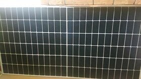 Solární panely JA Solar 460Wp fotovoltaika.