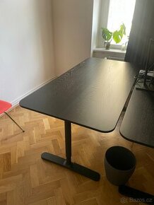 Kancelářský stůl IKEA Bekant 160x80cm černý - 1