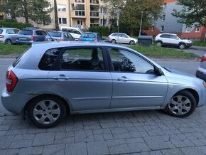 Kia cerato 1,6 crdi