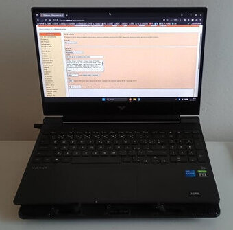 VICTUS by HP 15-fa0911nc Mica Silver