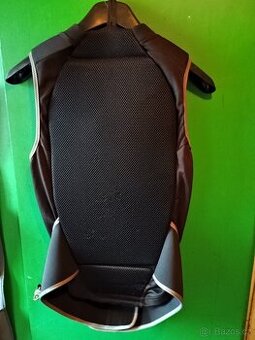 Páteřový chránič