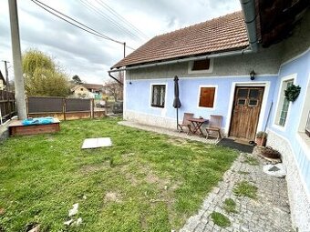Chalupa se zahradou a garáží u města Chrast v obci Hlína