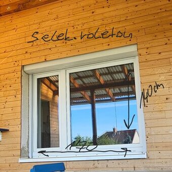 Plastová okna a dveře bílé
