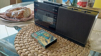 Magnetofon Tesla K310 jako nový