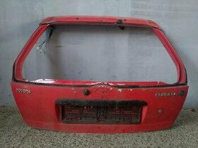 Corolla e11 dveře kufru