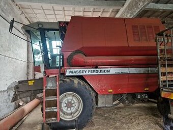 Sklízecí mlátička Massey Ferguson MF 40 kombajn - 1
