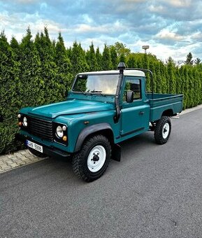 LAND ROVER DEFENDER 110 2.5D - SKVĚLÝ STAV PO REVITALIZACI - 1