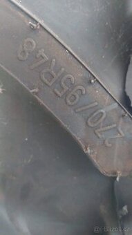 Nové pneu rozměr 270/95R48
