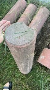 4 ks palisád, výška 80cm, průměr 20cm. - 1