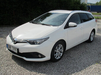 Toyota Auris 1.6