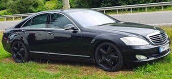 Mercedes w221 s class 320cdi - 1