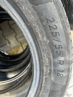 225/55R18 - 1
