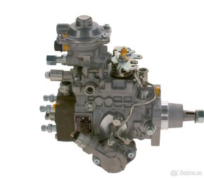 Prodam vstrikovaci cerpadlo New Holland T5050