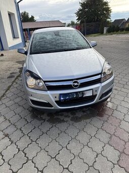 Opel Astra H 1.8 automat LPG