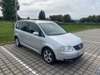 Volkswagen Touran 2.0tdi DSG