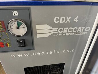 Sušička vzduchu ke kompresoru