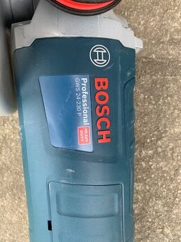 Úhlová bruska Bosch Professional GWS 24-230 P HD