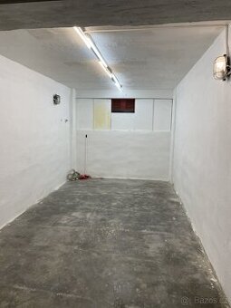 Pronájem garáže Bartošová čtvrť konečná