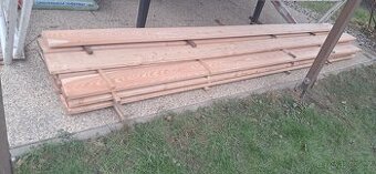 Hoblované fošny modřinové