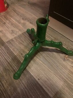 Stojan na stromeček