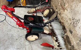 Vari- lištová sekačka