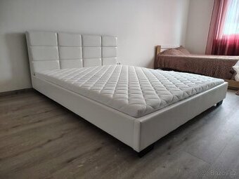 Postel dvoulůžko komplet Nové