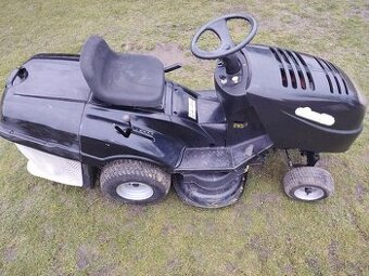 Prodám zahradní traktor