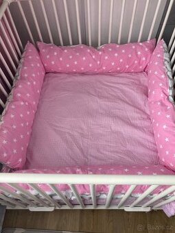 Velká polohovací postýlka pro dvojčátka