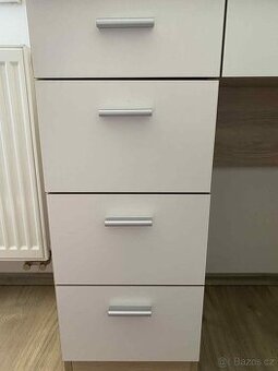 Toaletní stolek MAKE UP