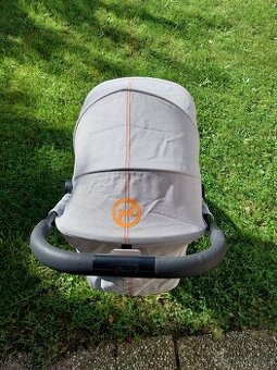 SPORTOVNÍ KOČÁREK Cybex Beezy Lava Grey -