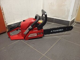 Pila HECHT 941 rok stará, nová lišta - 1