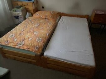 Dvě samostatné postele 90x200 cm