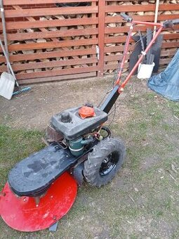 Bubnova sekačka DAKR s motorem VARI