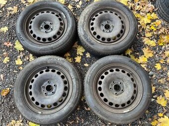 174. sada zimní kola 205/55 r16 5x112 VW Škoda