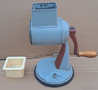 Struhadlo na strouhanku